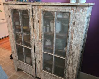 excellent condition pie safe - made by a man from Leonidas over 100 years ago.