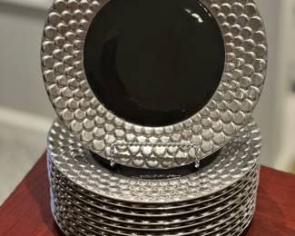 AEGEAN Platinum L’Objet 9” Plates