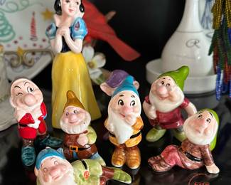 1970's DISNEY Snow White and the Seven Dwarfs Ceramic Set