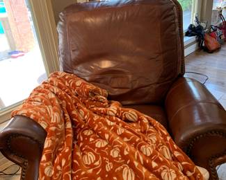 leather electric recliner