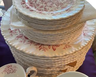 Grindley England Printemps pink dishware set