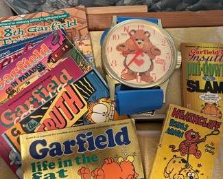 Vintage Garfield comics, Care Bear wall clock