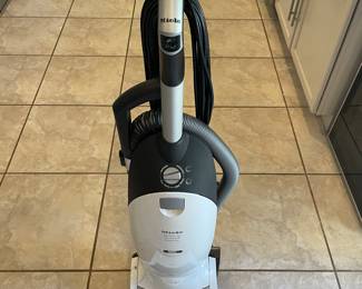 Miele Vacuum Cleaner 