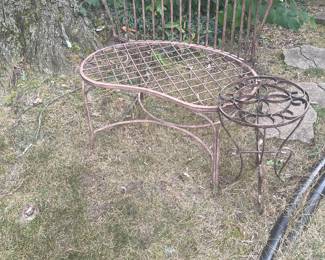 English Gardens - Iron Bench and Plant Stand 