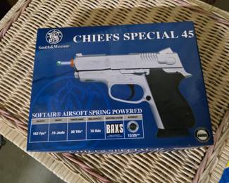 Smith & Wesson softair airsoft  pellet gun