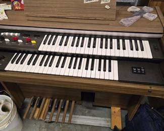 Yamaha B-4CR Organ