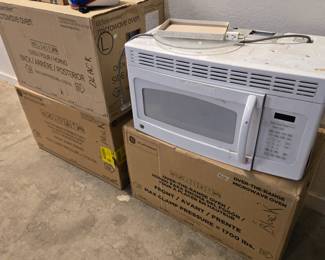 Microwaves, 3 new in box