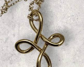 ELSA PERETTI for TIFFANY 18K ETERNITY CROSS PENDANT on a 29" Tiffany signed 18k chain