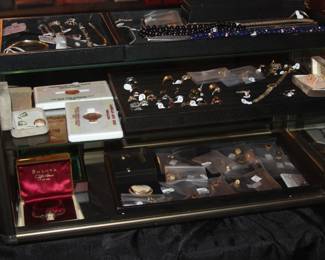 costume and fine jewelry, Coins 
