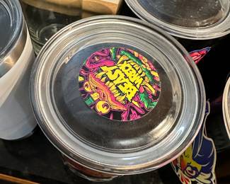 Coffee grinds saver tin 