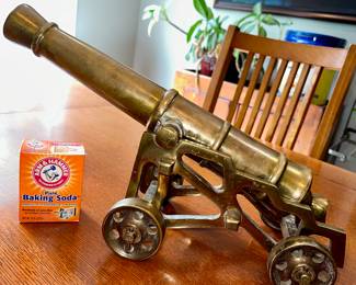 Large heavy / brass canon