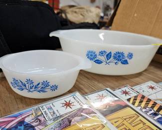 ANCHOR HOCKING VINTAGE BOWLS