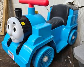THOMAS THE TRAIN