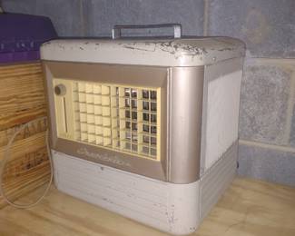 Vintage 1950s model cooling fan.