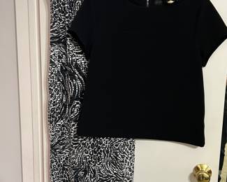 Ladies clothing and accessories - Karen Scott, Dana Buchman, Alfred Dunner and more.
