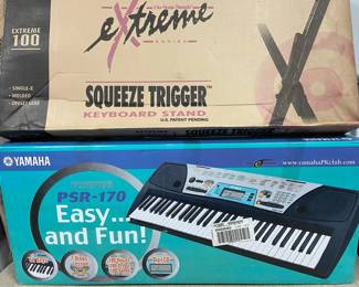 Yamaha Keyboard with Stand