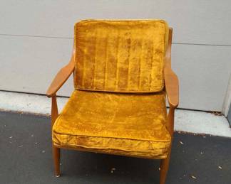 Danish Mid Century Modern Lounge Chair