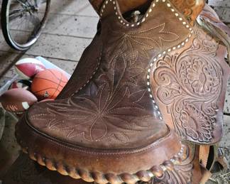 saddle