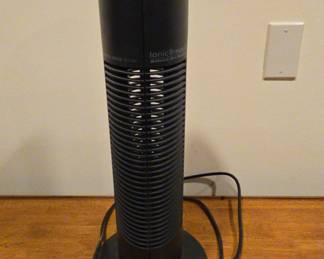 Sharper Image Ionic Breeze Silent Air Purifier Works