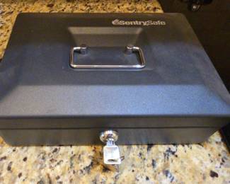SentrySafe Lockbox With Keys