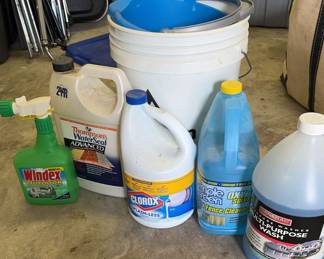 Mystery Lot Of Outdoor Cleaning Items
