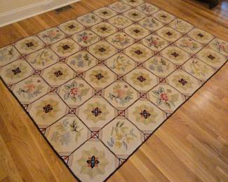 91 x 70 Floral And Cream Area Rug
