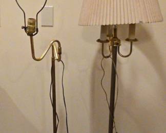 Two 5ft Tall Brass Floor Lamps Not Tested