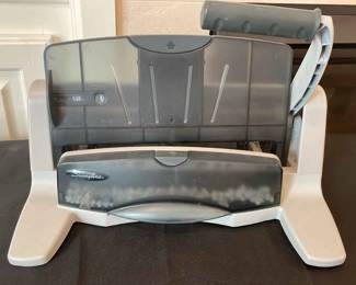 Swingline ThreeHole Punch 