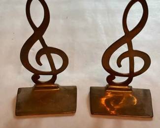 Treble Clef Bookends 