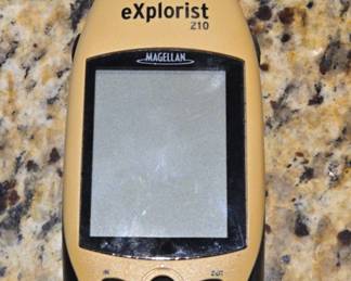 Magellan exploring 210 Handheld GPS Unit Not Tested