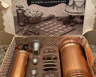 Vintage Sears Cooky Press And Cake Decorator