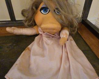Vintage Miss Piggy Hand Puppet