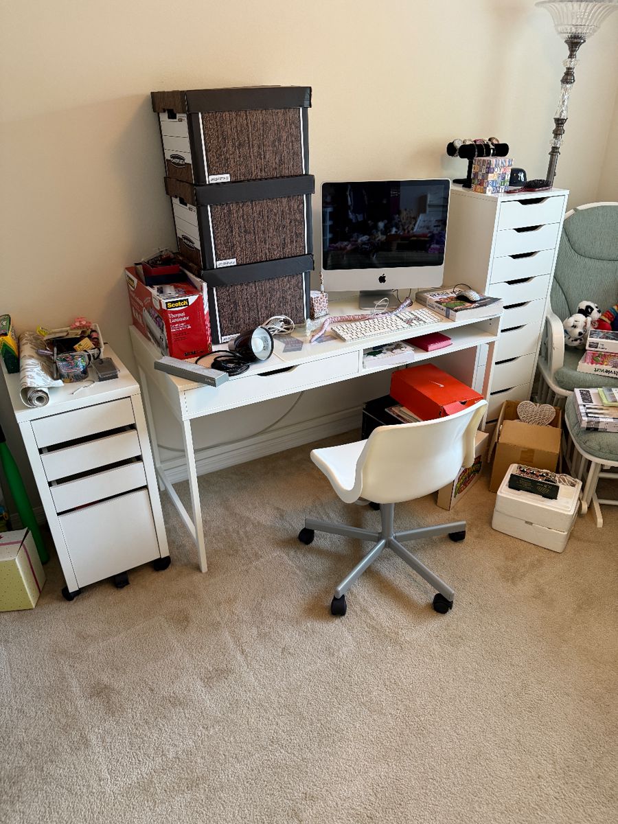 Land O Lakes treasure house starts on 10/4/2024