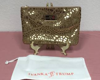 Trump Purse 