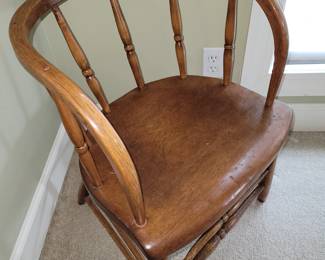 Antique barrel chair