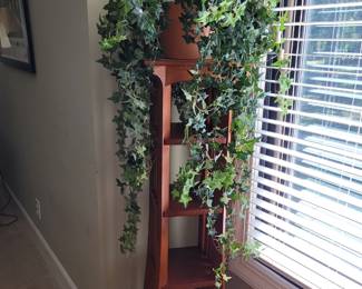 Ethan Allen plant stand