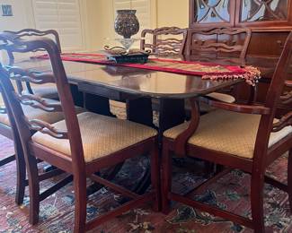 Dining table & chairs
