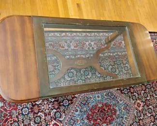 Hammary Mid Century Extendable Coffee Table with Glass Insert