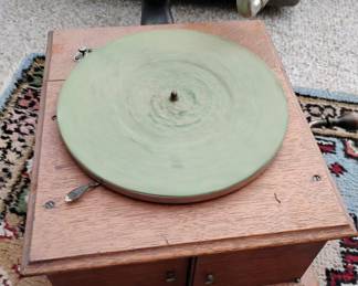 Victor Victrola Talking Machine Phonograph Record Player