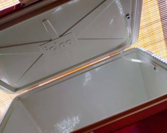 Red 48 Qt Igloo Ice Chest Cooler