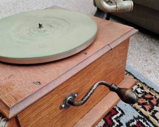 Victor Victrola Talking Machine Phonograph Record Player