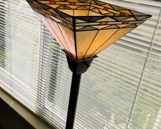 Tiffany Style Torchiere Floor Lamp