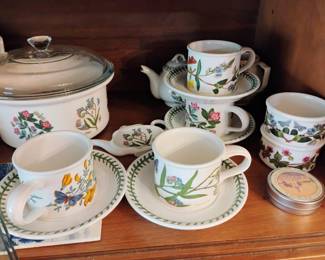Portmeirion "The Botanic Garden" 4 Teacups & Saucers, 2 Ramekins