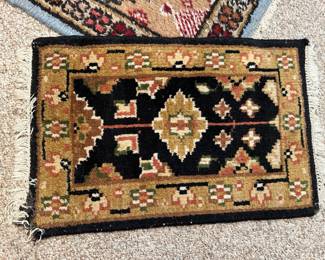 Indo Azerbadjan Rug - 1'4" x 2'