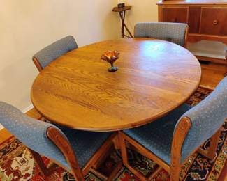 Vargas Furniture Oak Dining Table with 4 Blue Upholstered Chairs
