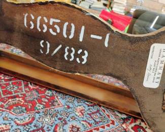 Hammary Mid Century Extendable Coffee Table with Glass Insert