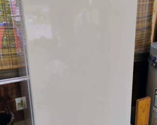 Haier Mini Refridgerator with Freezer