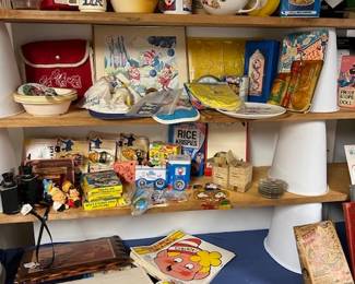 Large Kellogg's Snap Crackle Pop collection