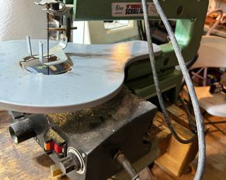 Scroll saw