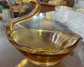 Amber glass swan dish
